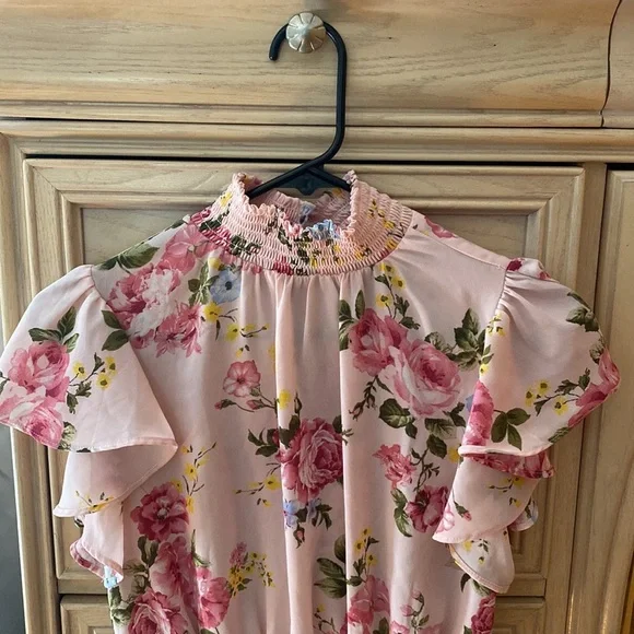 Mock Neck Blouse - Picture 2 of 7